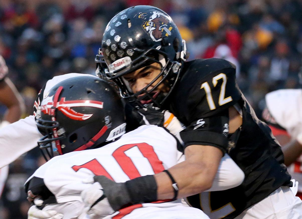 Nansemond River at Highland Springs Class 5A state football semi